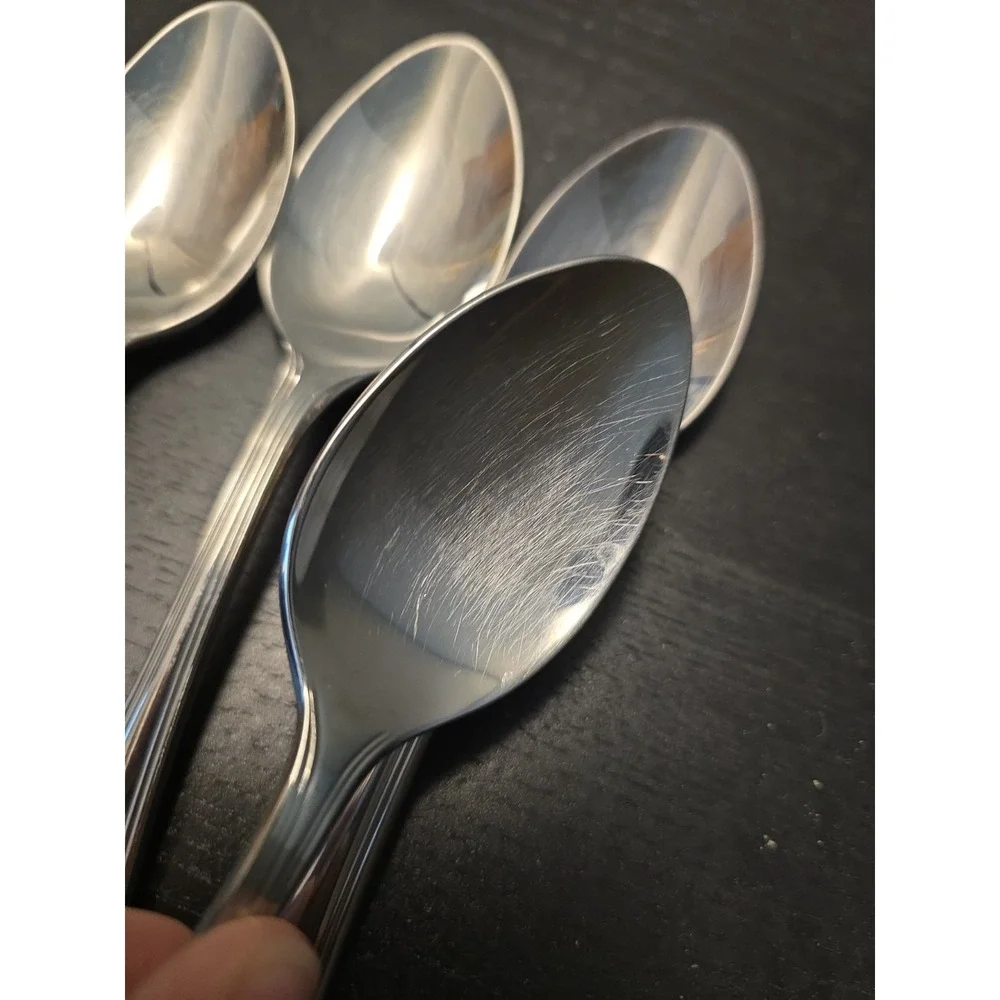 4 Gorham SHELL WELL USED Place/Soup Spoons 7